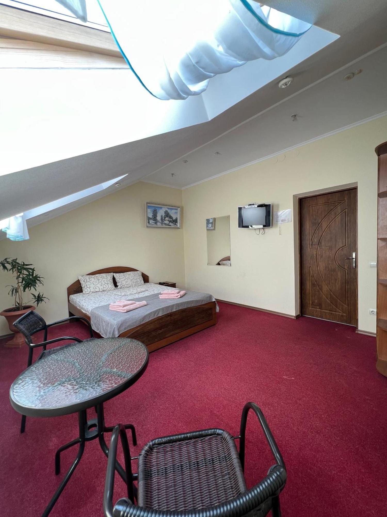 Sava Dream Hotel Zhytomyr Bagian luar foto