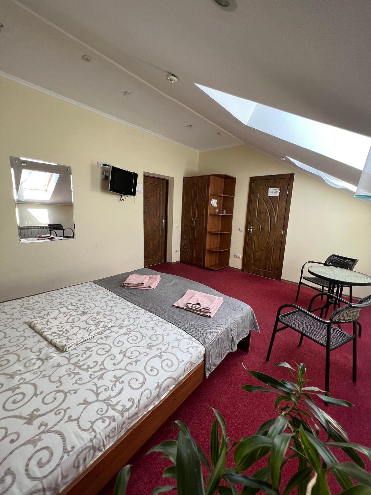 Sava Dream Hotel Zhytomyr Bagian luar foto