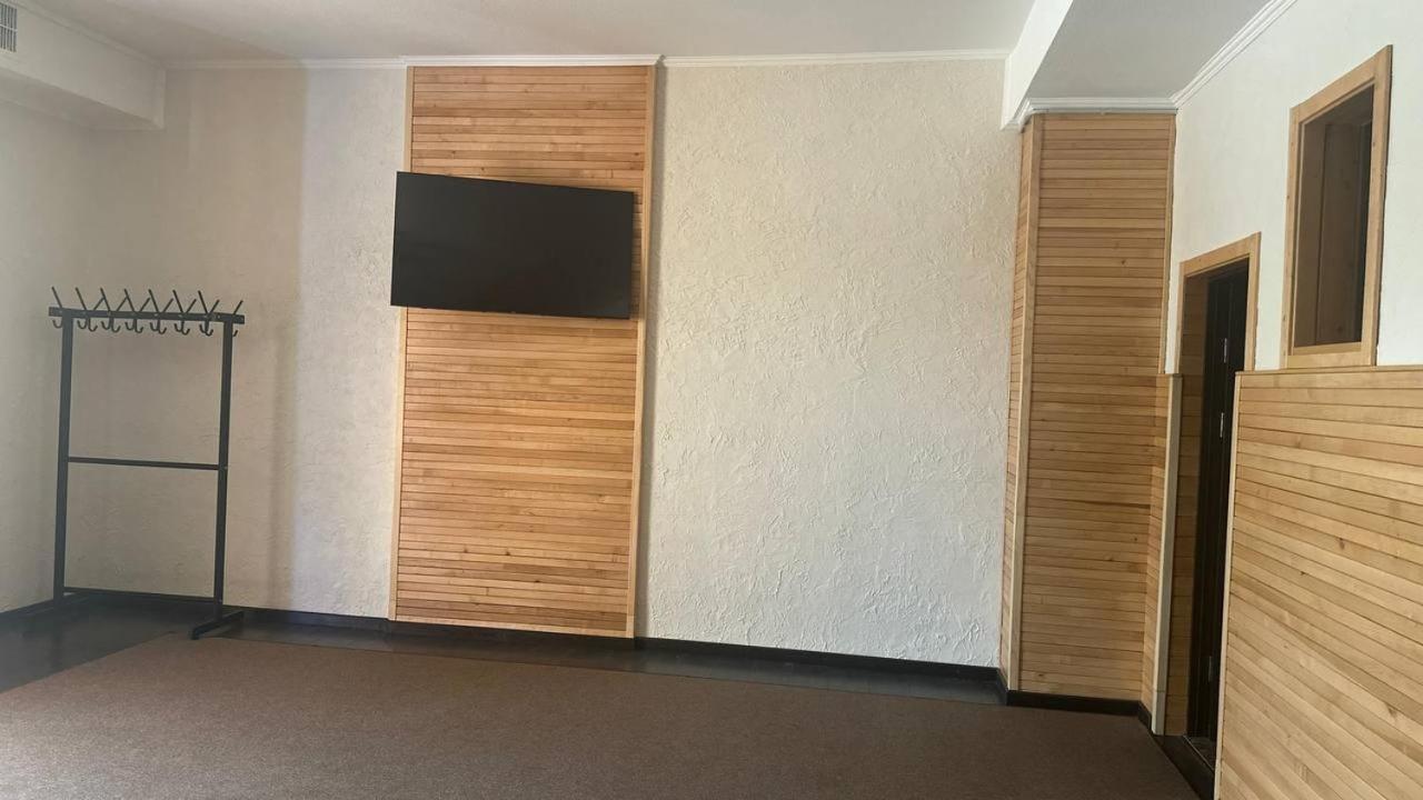 Sava Dream Hotel Zhytomyr Bagian luar foto